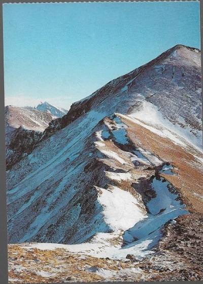 fot. J. Przemyski - Tatry - Starorobociański Wierch, na ostatnim planie Krywań